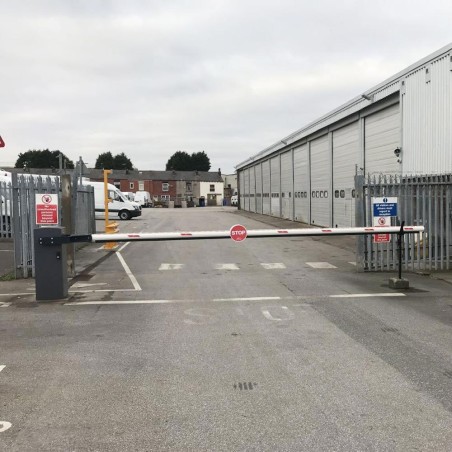 MAXIMA ULTRA 68 230V BFT barriera elettromeccanica