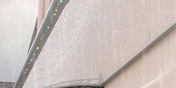 Pensiline: comfort, estetica e protezione per i tuoi accessi